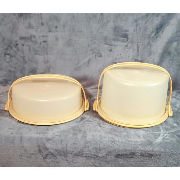 2 - Tupperware 10" Round Cake Pie Carrier With Lid And Handles 719-2 And 684-8 - Picture 1 of 9